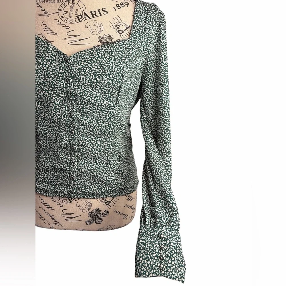 Abercrombie & Fitch Floral Long Sleeve Blouse Small Smocked Cottagecore Green